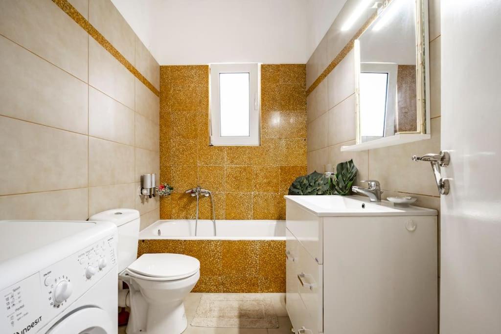 Athens Paradise Cozy 53 Sqm Apartament Near To Metro Exterior foto