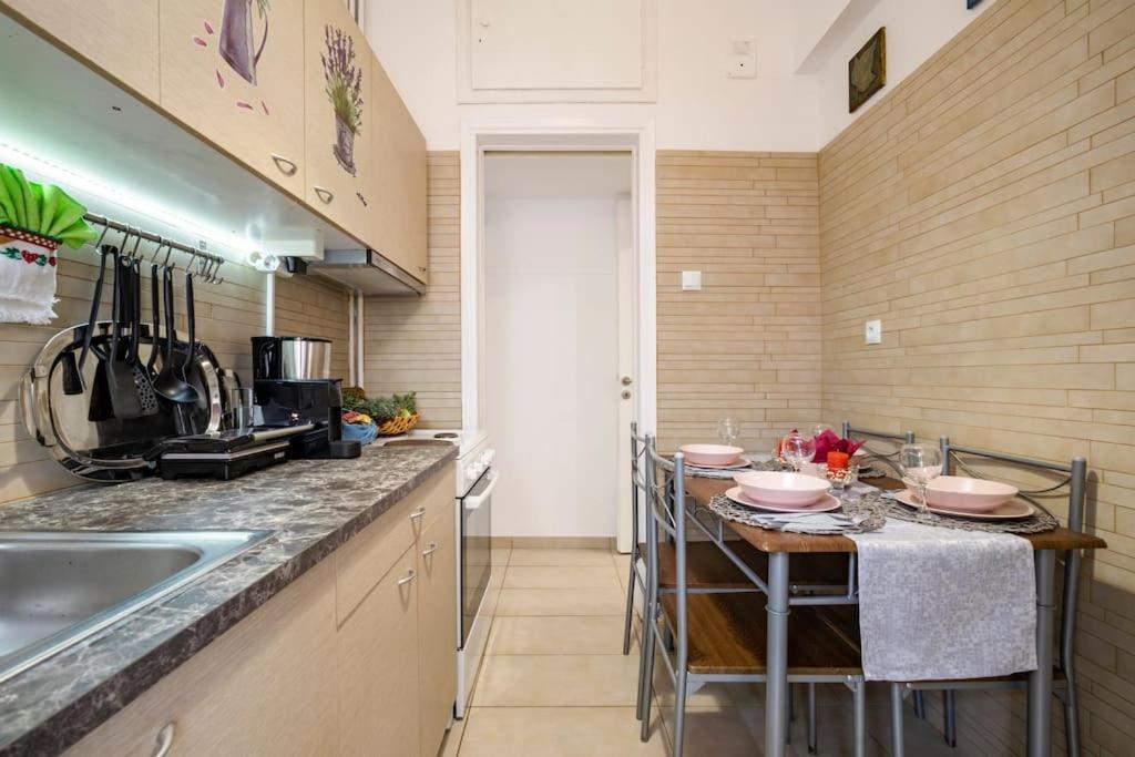 Athens Paradise Cozy 53 Sqm Apartament Near To Metro Exterior foto